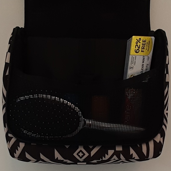 Reisenthel XL toiletry/cosmetic travel bag - Picture 3 of 11